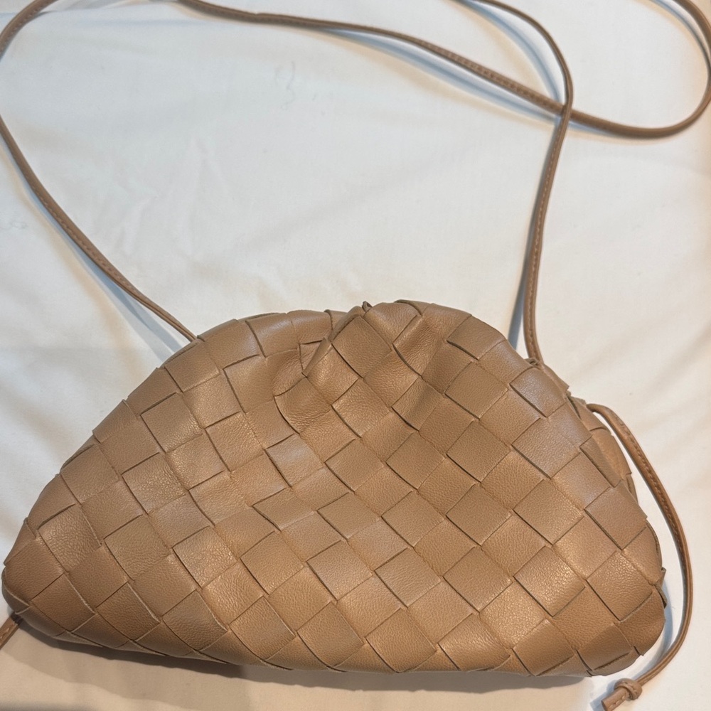 Bottega Veneta Mini Pouch Almond - Picture 4 of 4